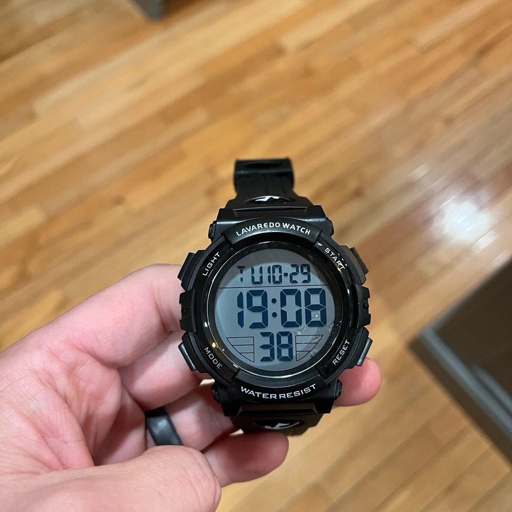 Lavaredo Men's Digital  Sports Watch With Multiple Functions